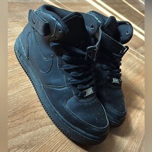 Black Air forces